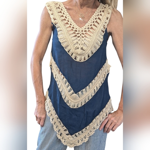 Vivid Importers Boho Cotton Navy Crochet Accent Asymmetrical Tank Blouse Size S - Picture 1 of 12